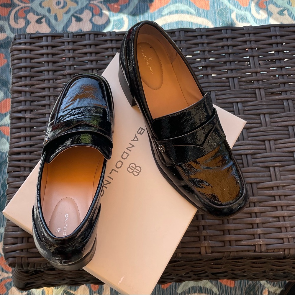 Perfect work shoe! Chunky for comfort